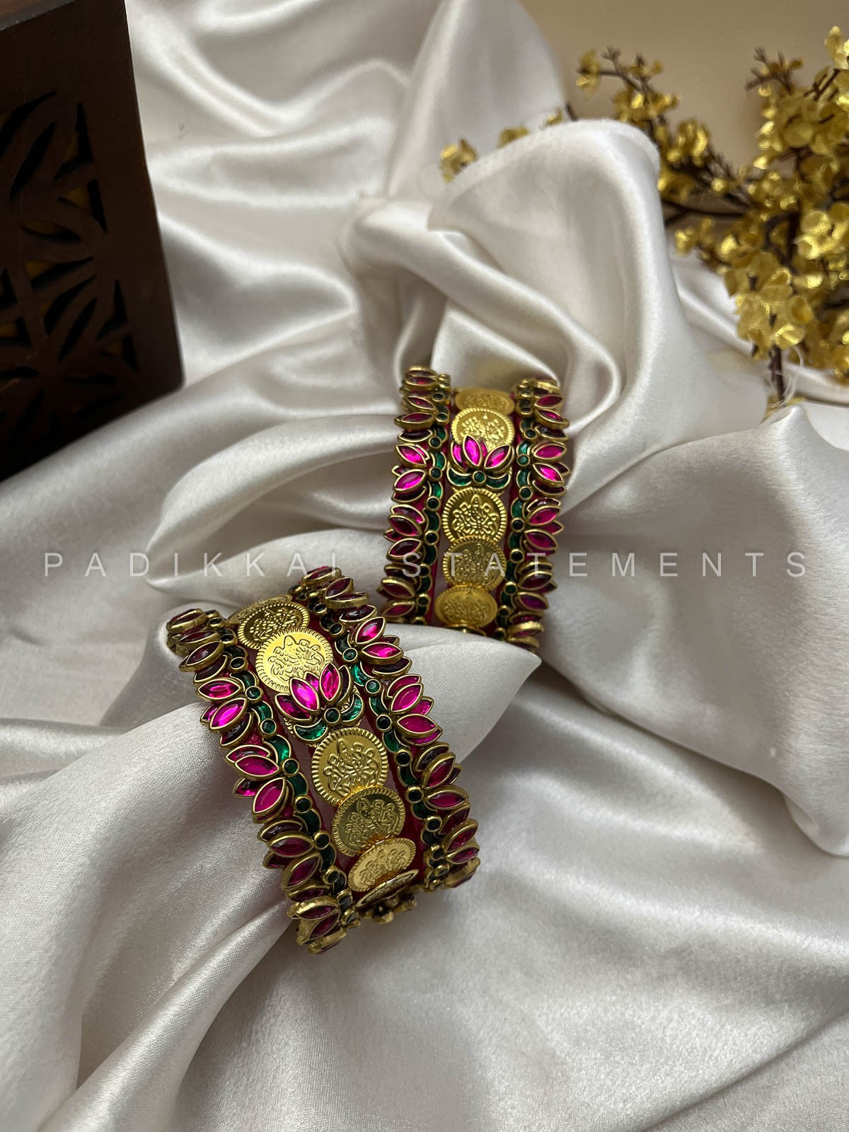 Shree Padmam Festive Kundan Set - Rani Pink and Emerald Green | Padikkai