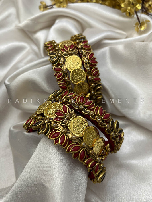 Shree Kamalam Festive Kundan Set - Gold and Maroon | Padikkai