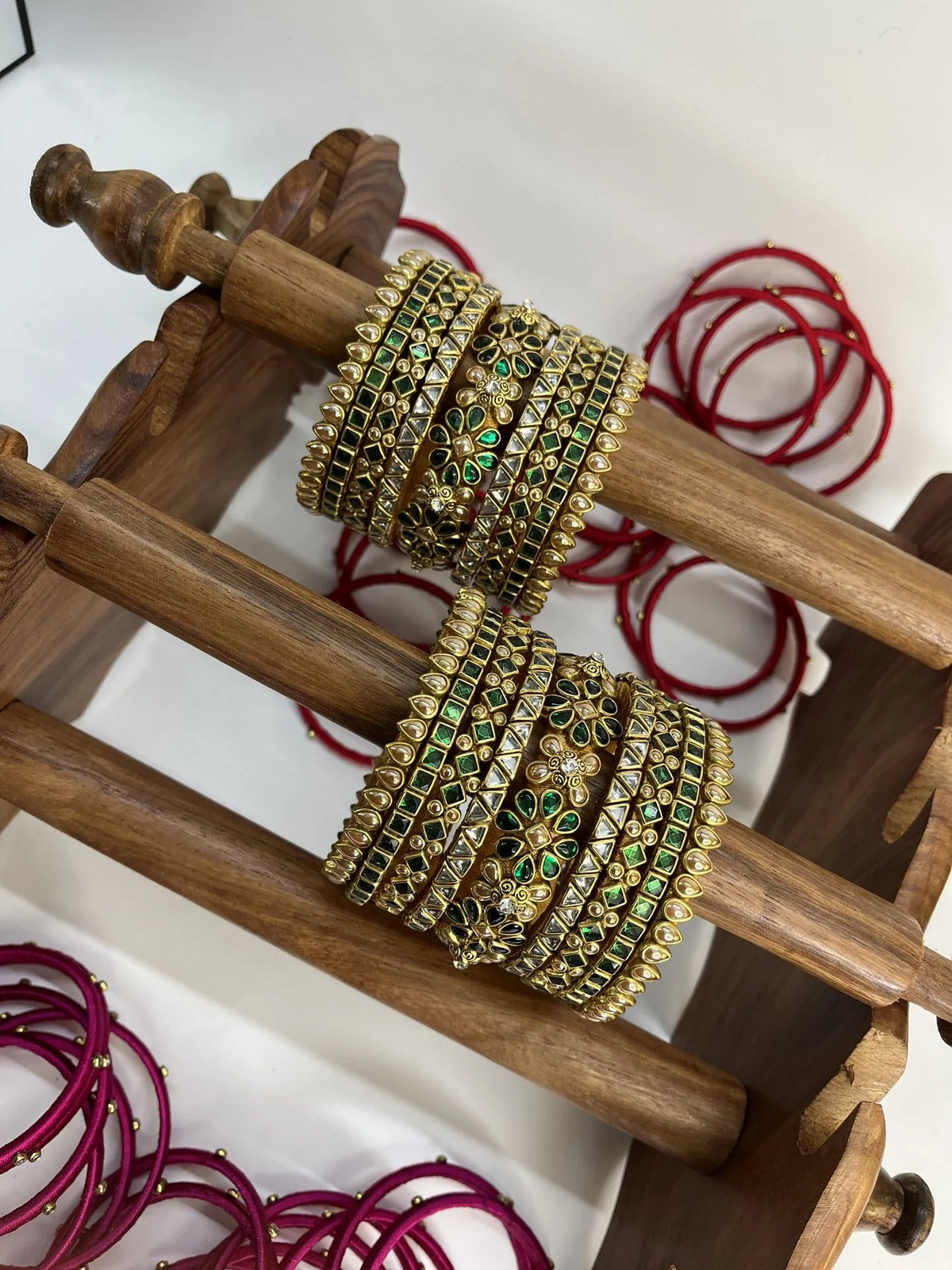 Victorian Emerald Green Kundan Bridal Bangle Set | Bride – Emerald Green & Gold Pearl – image 2