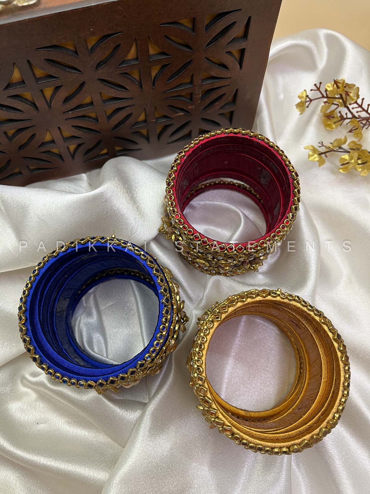 Suvarna Pushpam Bridal Bangle Set – Red and Gold | Padikkai