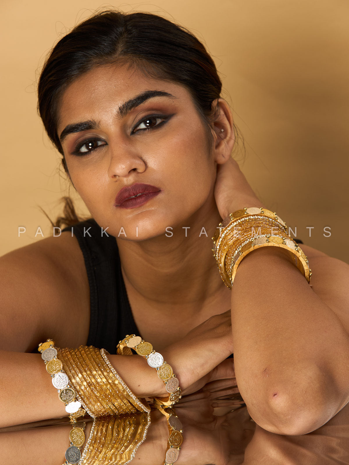 Taarini Dual Tone Kundan Bangle Set – Gold & Silver | Padikkai