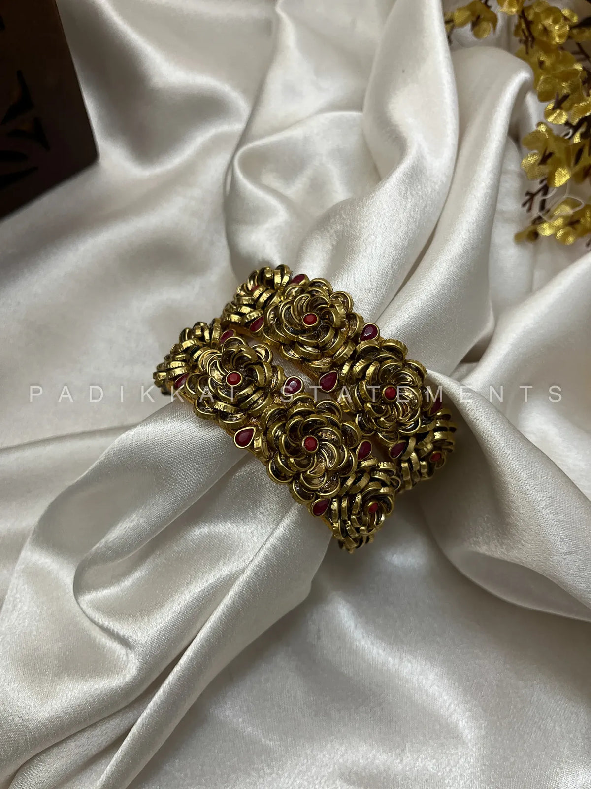 Rosette Kundan Set - Maroon and Gold