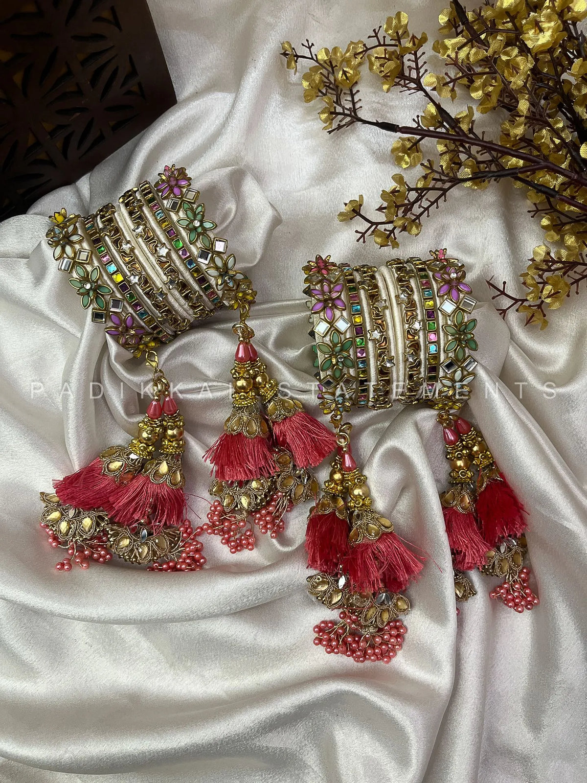 Ivory White Kundan Bangles for Bride |  Pastel Mela – image 8