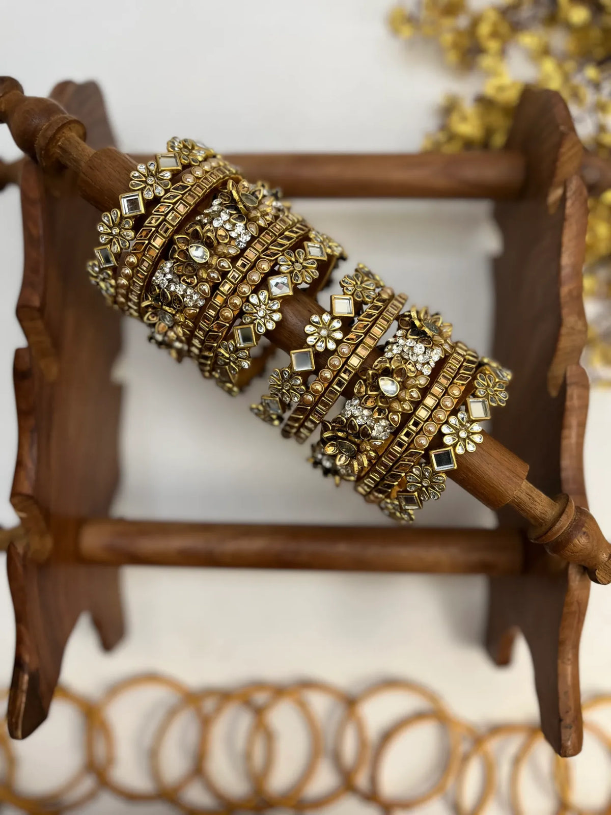 Vellai Pon Lotus Kundan Bangle Set | Ivory and Gold