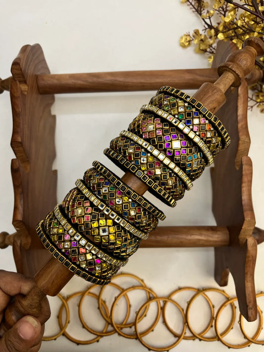 Varnam Carnival Checks Kada Set | Multicolour