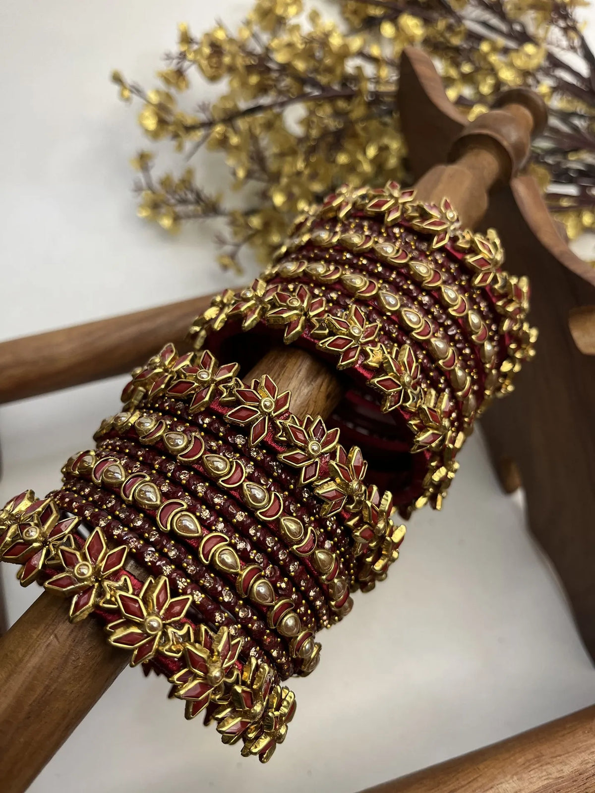 Kumkum Lotus Kundan Bangle Set | Maroon – image 2