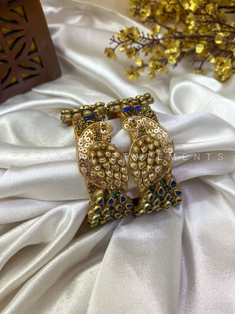 Pakshiraj Peacock Kundan Bangles – Dark Blue, Dark Green & Gold – image 4