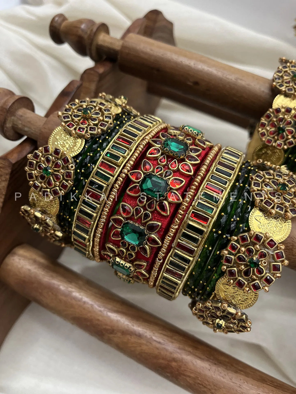 Varalakshmi Ruby Kemp Traditional Kundan Bangle Set – Ruby Red and Emerald Green – image 2